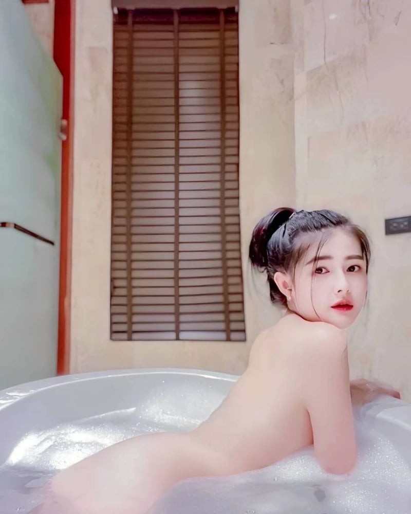 ภาพโปรไฟล์ของ วันใหม่ - รูปที่ 2