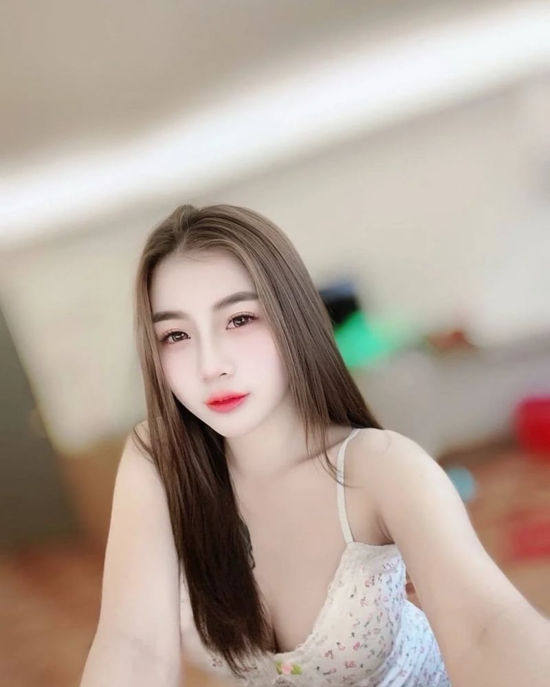 ภาพโปรไฟล์ของ โฟว์ - รูปที่ 3