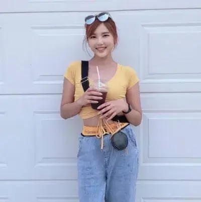 ภาพโปรไฟล์ของ ยูริ - รูปที่ 2