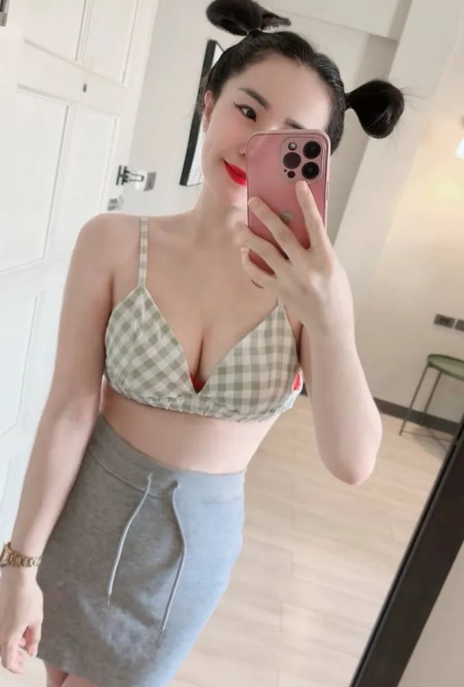 ภาพโปรไฟล์ของ ยูนิ🎀 - รูปที่ 2