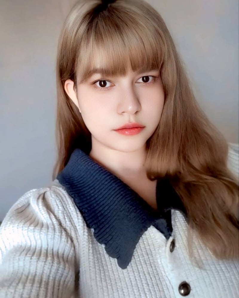 ภาพโปรไฟล์ของ เอสเม่ ลูกลูกครึ่งไทย-เยอรมัน🇩🇪🇹🇭 - รูปที่ 1