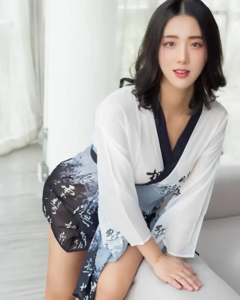 ภาพโปรไฟล์ของ อากิ - รูปที่ 2