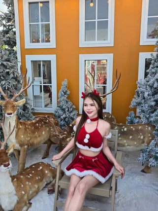 เอมม่า - sideline รับงาน เพชรเกษม 35/1