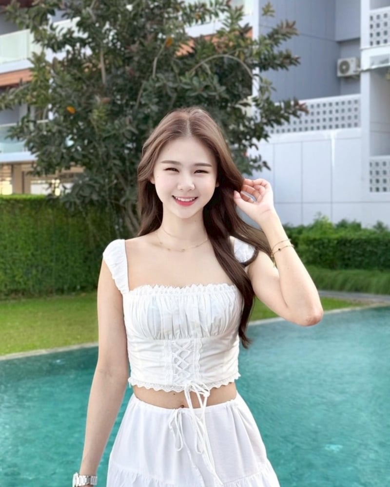 ภาพโปรไฟล์ของ รถเมล์ - รูปที่ 2