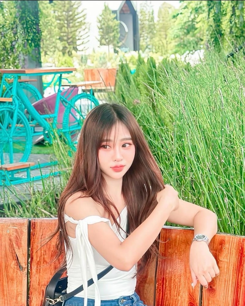 ภาพโปรไฟล์ของ ญาญ่า - รูปที่ 4