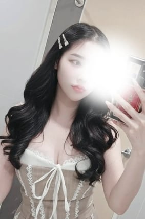 แบมบู - sideline รับงาน รัชดา 17