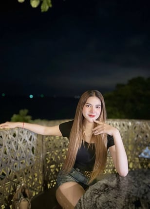 มีมี่ - sideline รับงาน เกษตรนวมินทร์