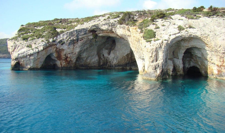Blue cave boat tour Dubrovnik