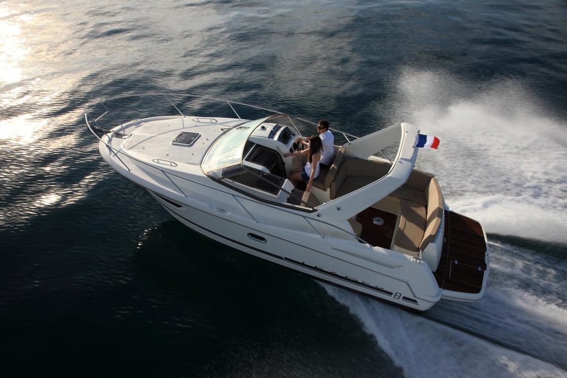 JEANNEAU LEADER 8