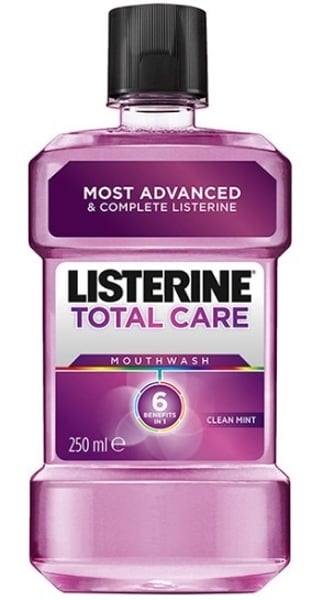 Listerine Tečnost za ispiranje usta Total care 250ml