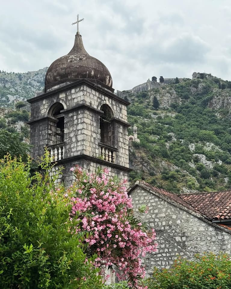 Explore the City Walls