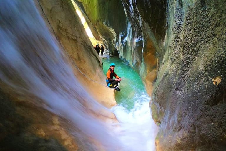 Canyoning Skurda River