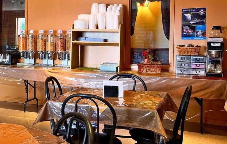 Hotel et Motel Le Chateauguay