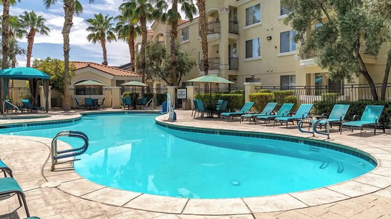 Club de Soleil All-Suite Resort