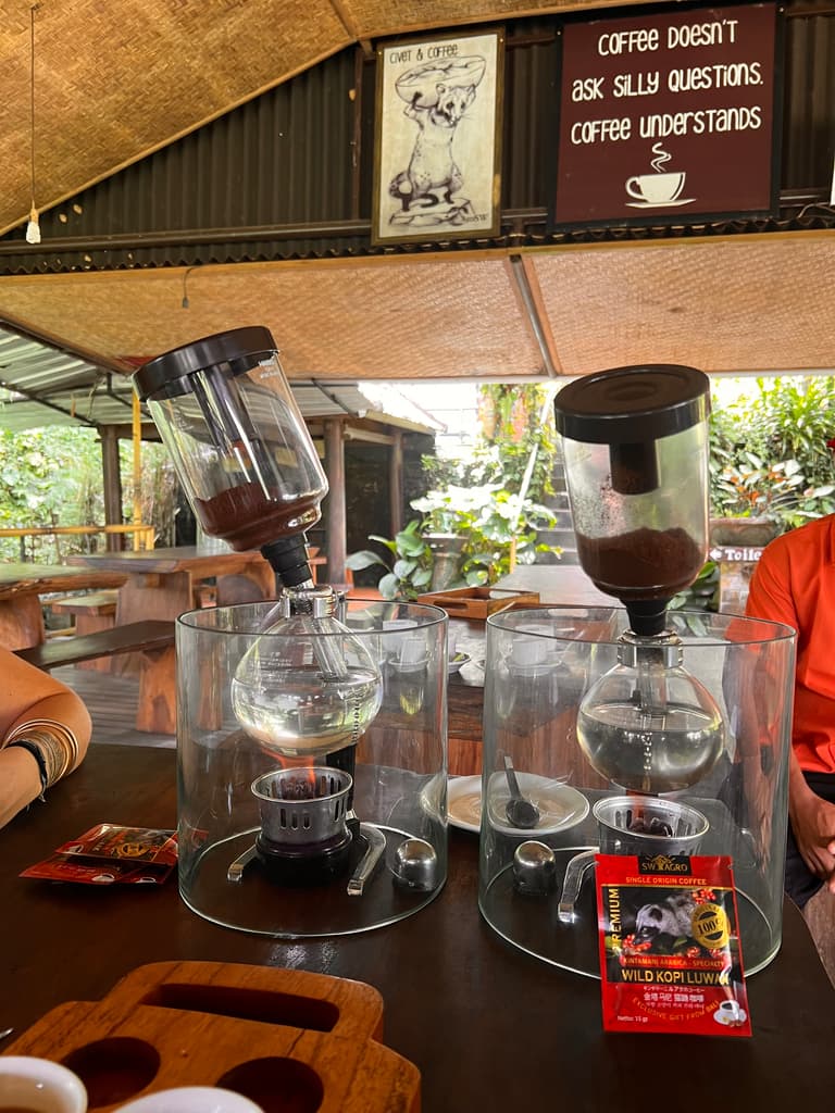 SEGARA WINDHU.luwak coffee