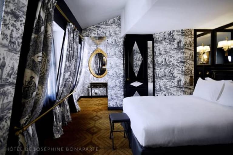 🎨 Boutique & Artistic: Hôtel de Joséphine BONAPARTE