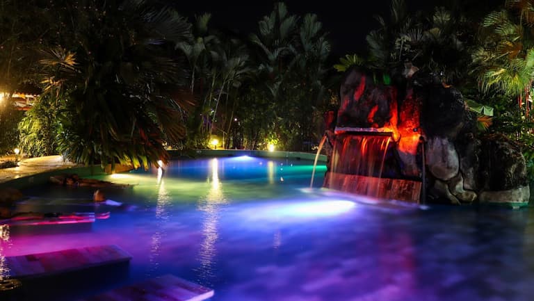 Paradise Hot Springs