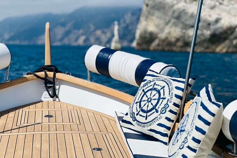 Day/Sunset tour in Cinque Terre on board a typical Ligurian gozzo boat