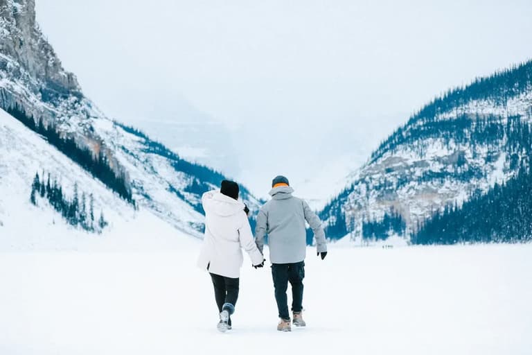 Discover Lake Louise and Yoho in Winter