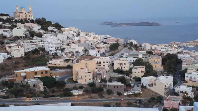 Ano Syros