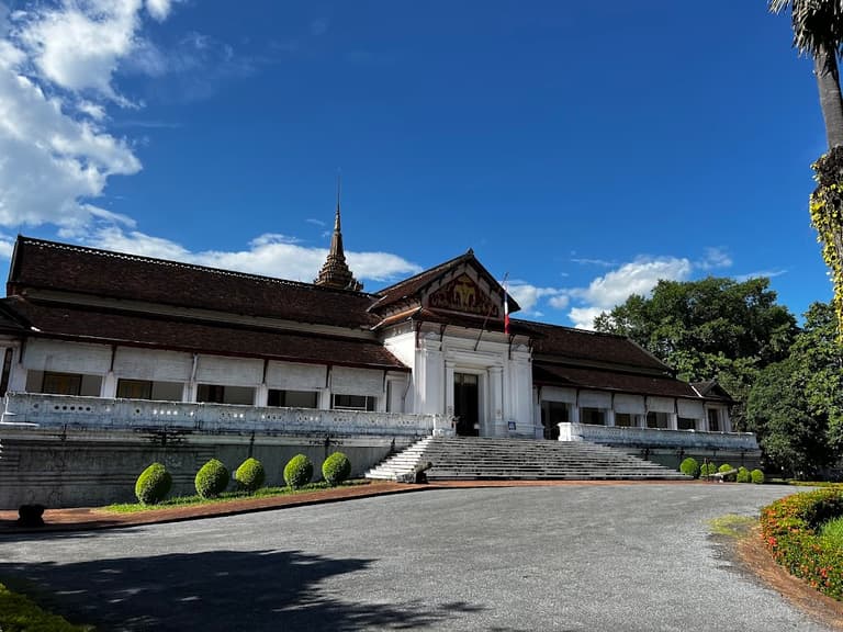 Royal Palace & National Museum