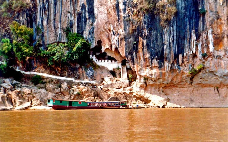 Pak Ouv Caves