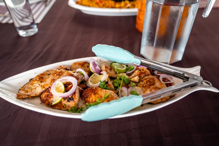 Thunfisch – eines der Hauptfischgerichte auf den Malediven