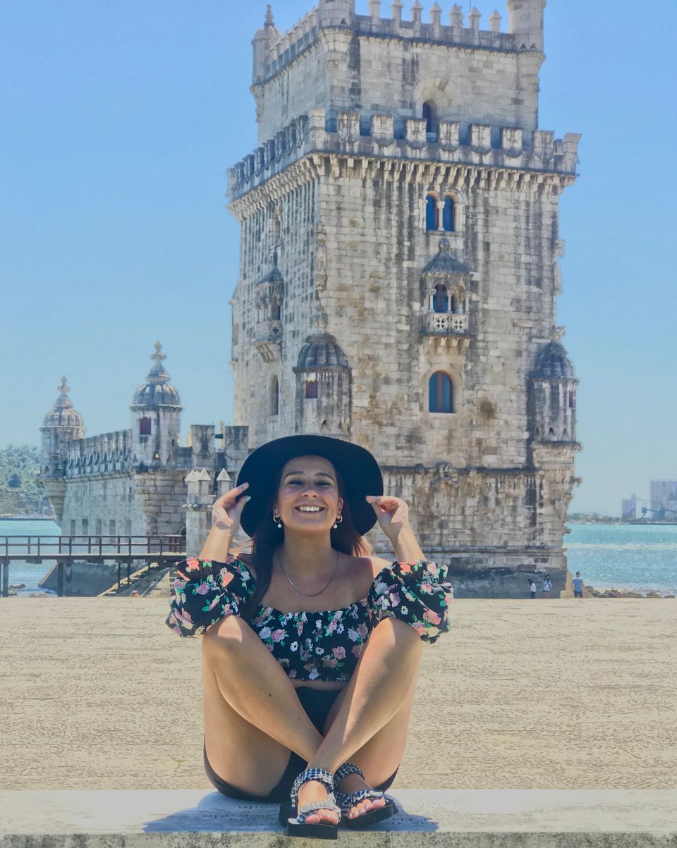 Sheislostaroundtheworld