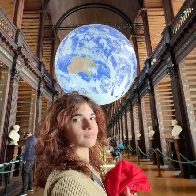 🪉
My name is Alex Peek (she/they). I’m a writer, archivist, historian, childhoo