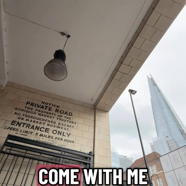 💙💙 a Food and Cultural History Tour!!! 🥟🍧🥧🫕🦪🫓 #foodie #insta #london #tr