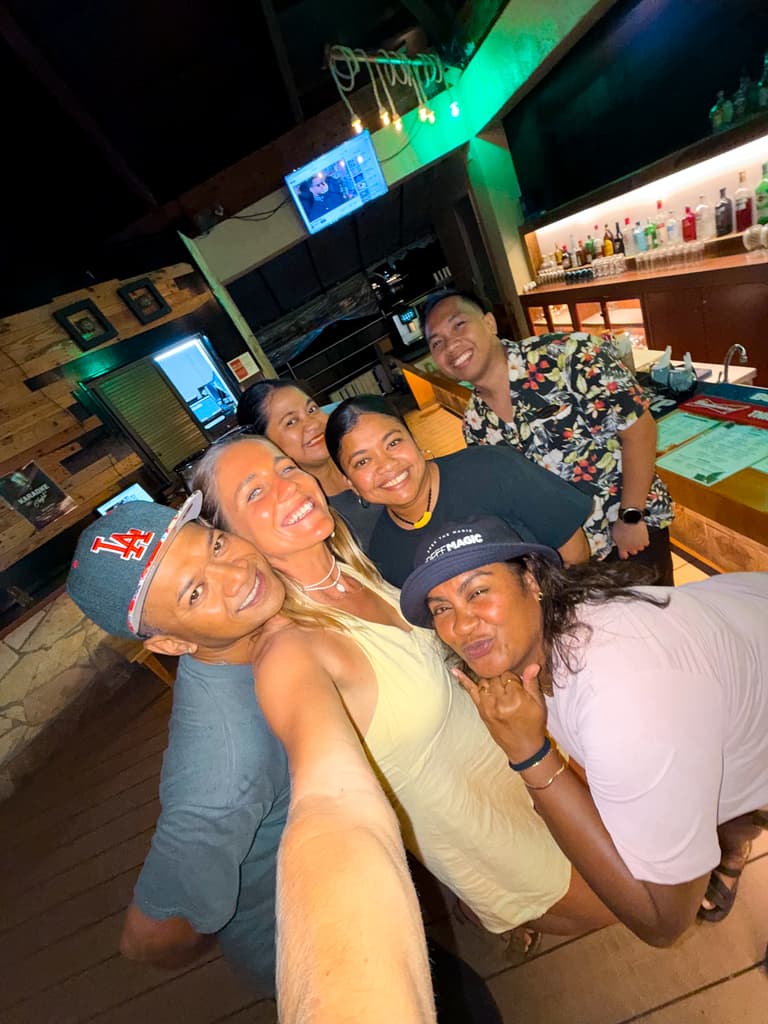 Palau Royal Resort - Breeze Bar