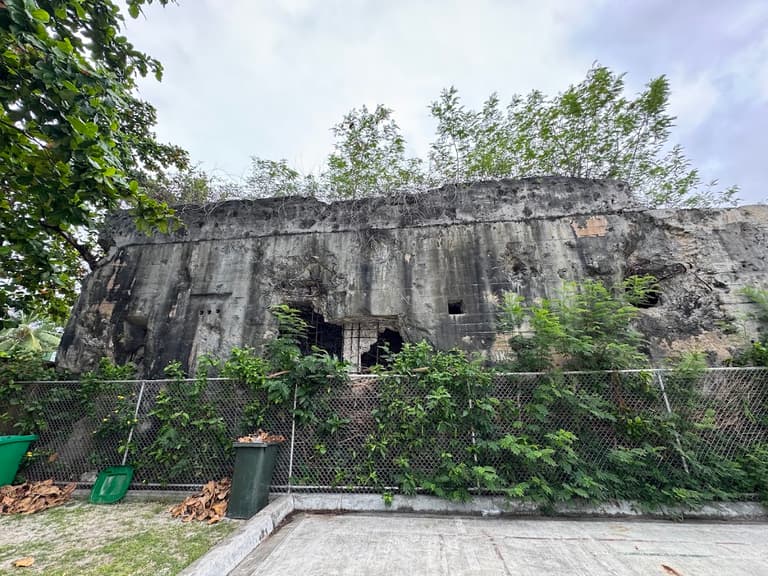 Japanese Command Bunker - Google Maps