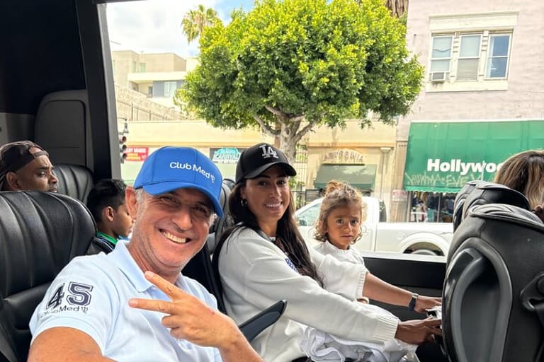 Private Hollywood Bus Tour