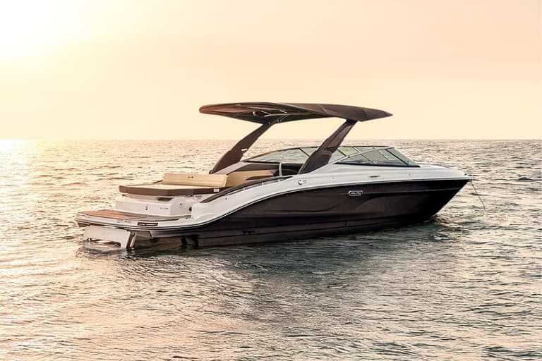 Milos: Crociera Privata di Lusso—Kleftiko, Sarakiniko, Poliegos