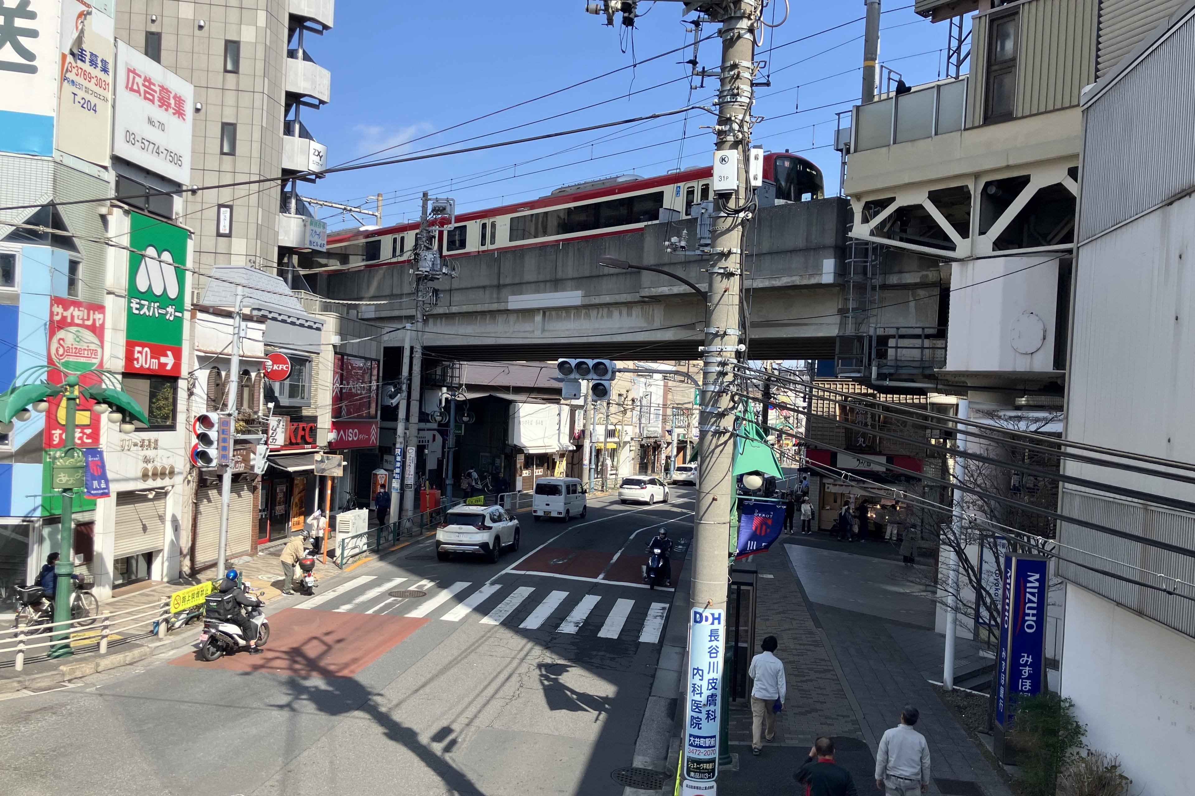 駅となり＋商店街で、時間が生まれる滞在