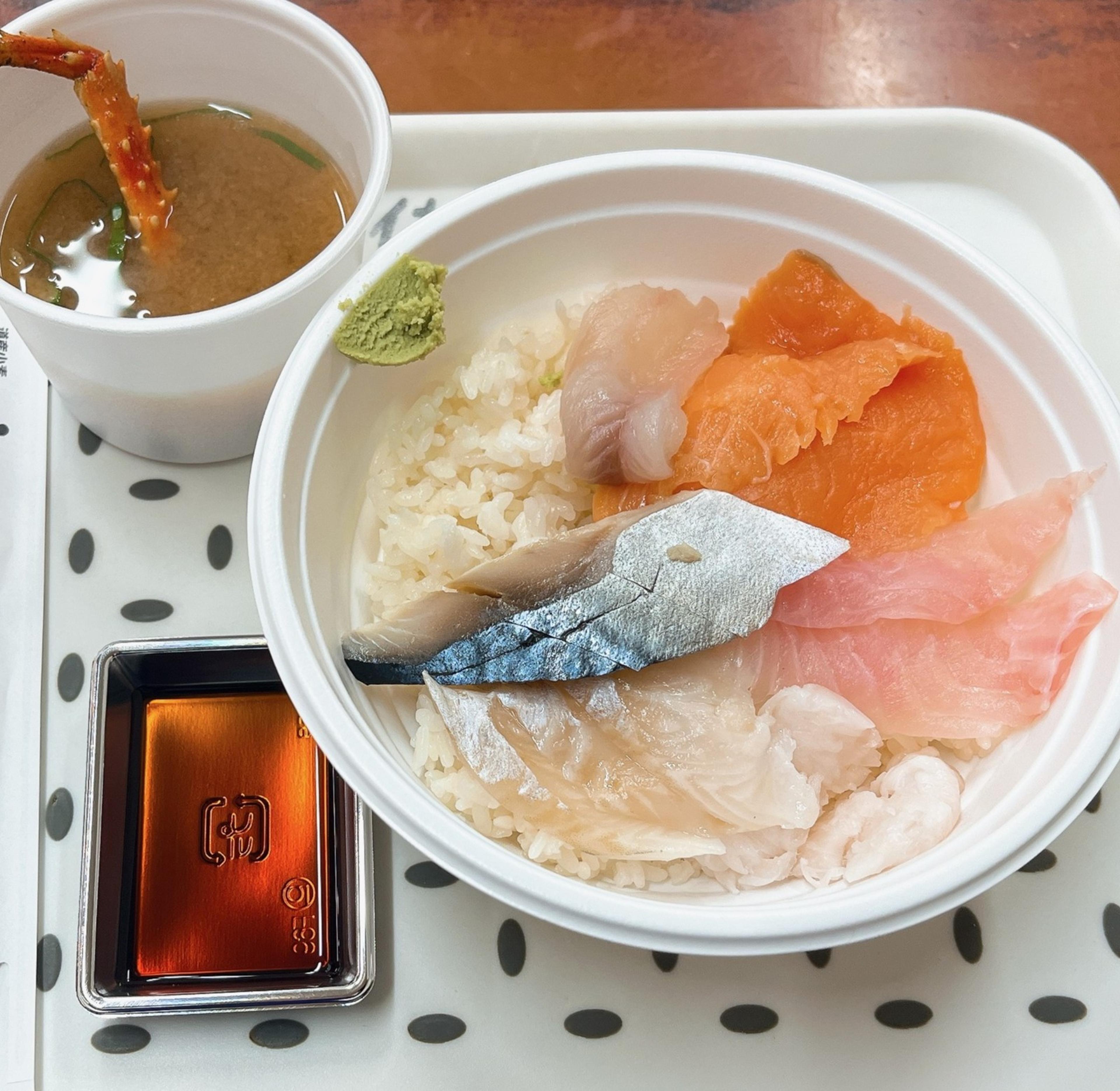 和商(わしょう)市場の勝手丼