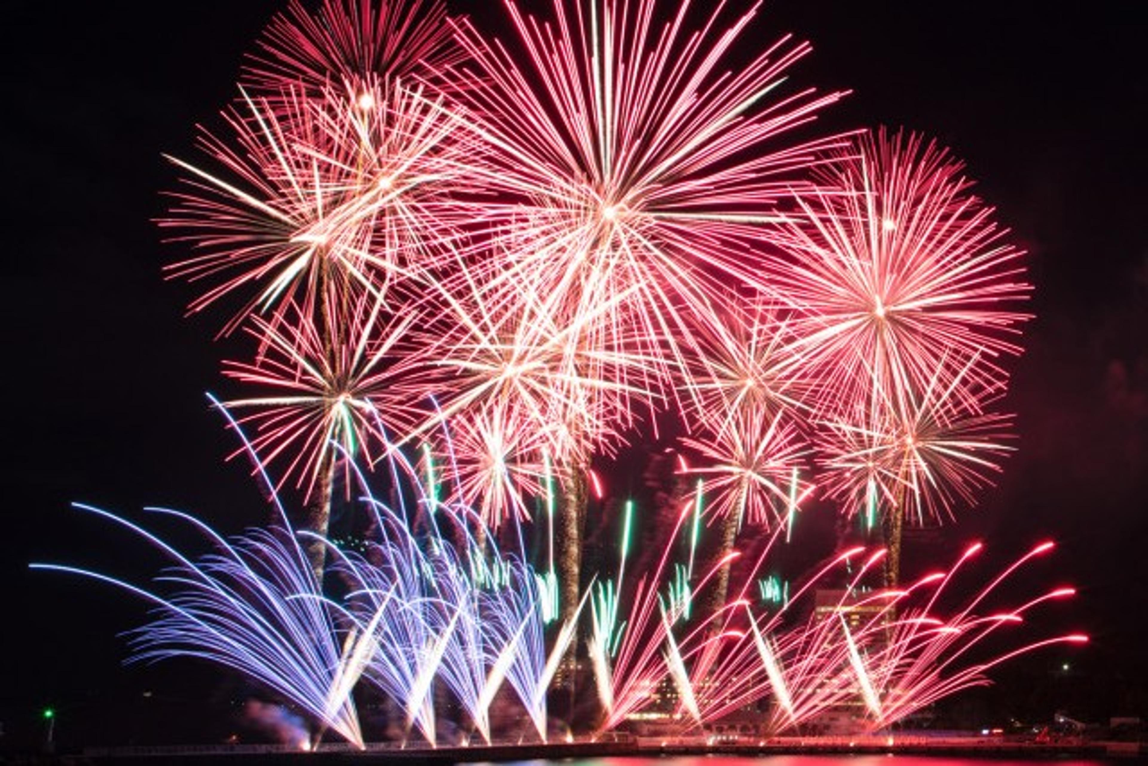 海上花火大会の会場まで徒歩20分