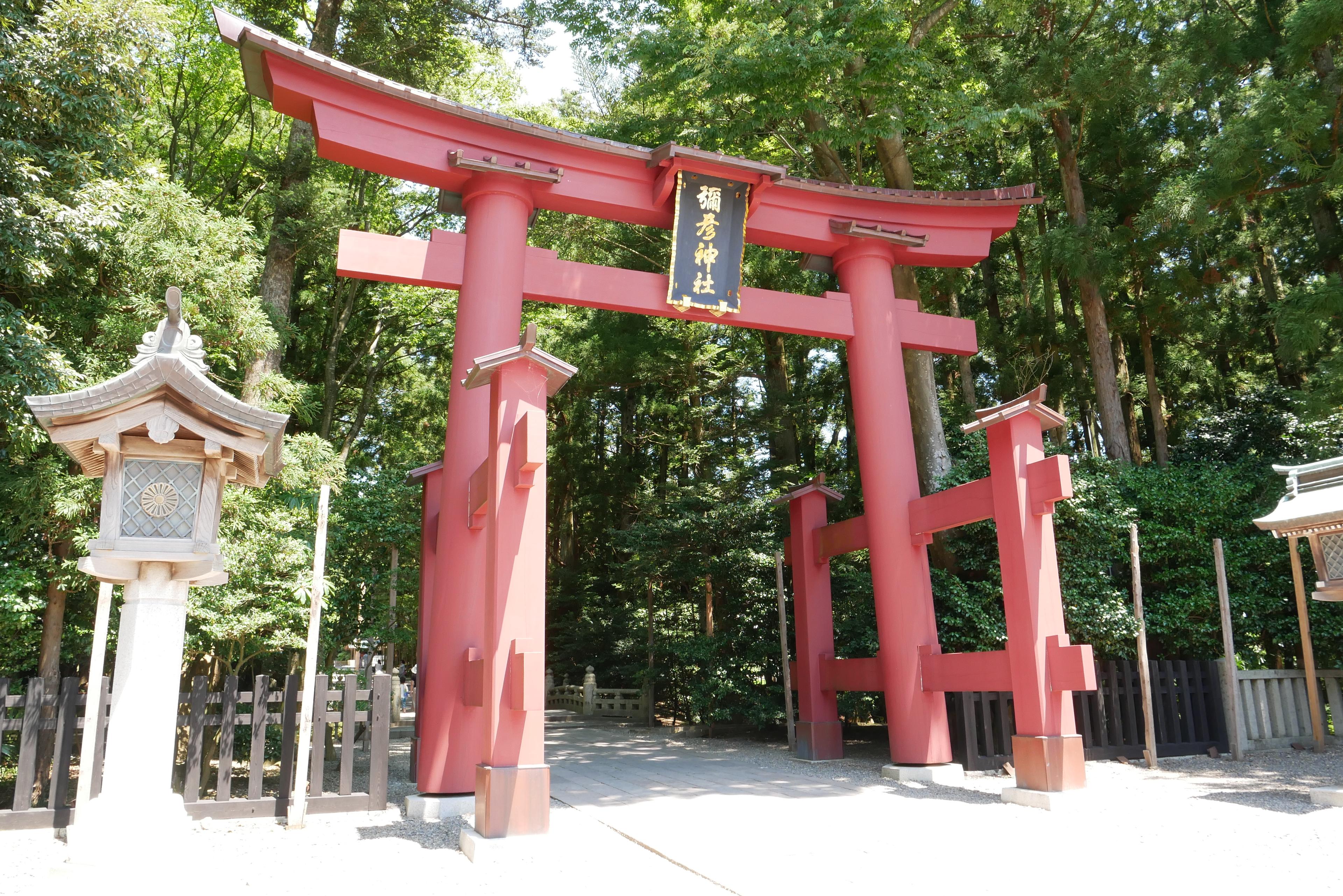 彌彦神社、寺泊市場まで車で30分の好立地