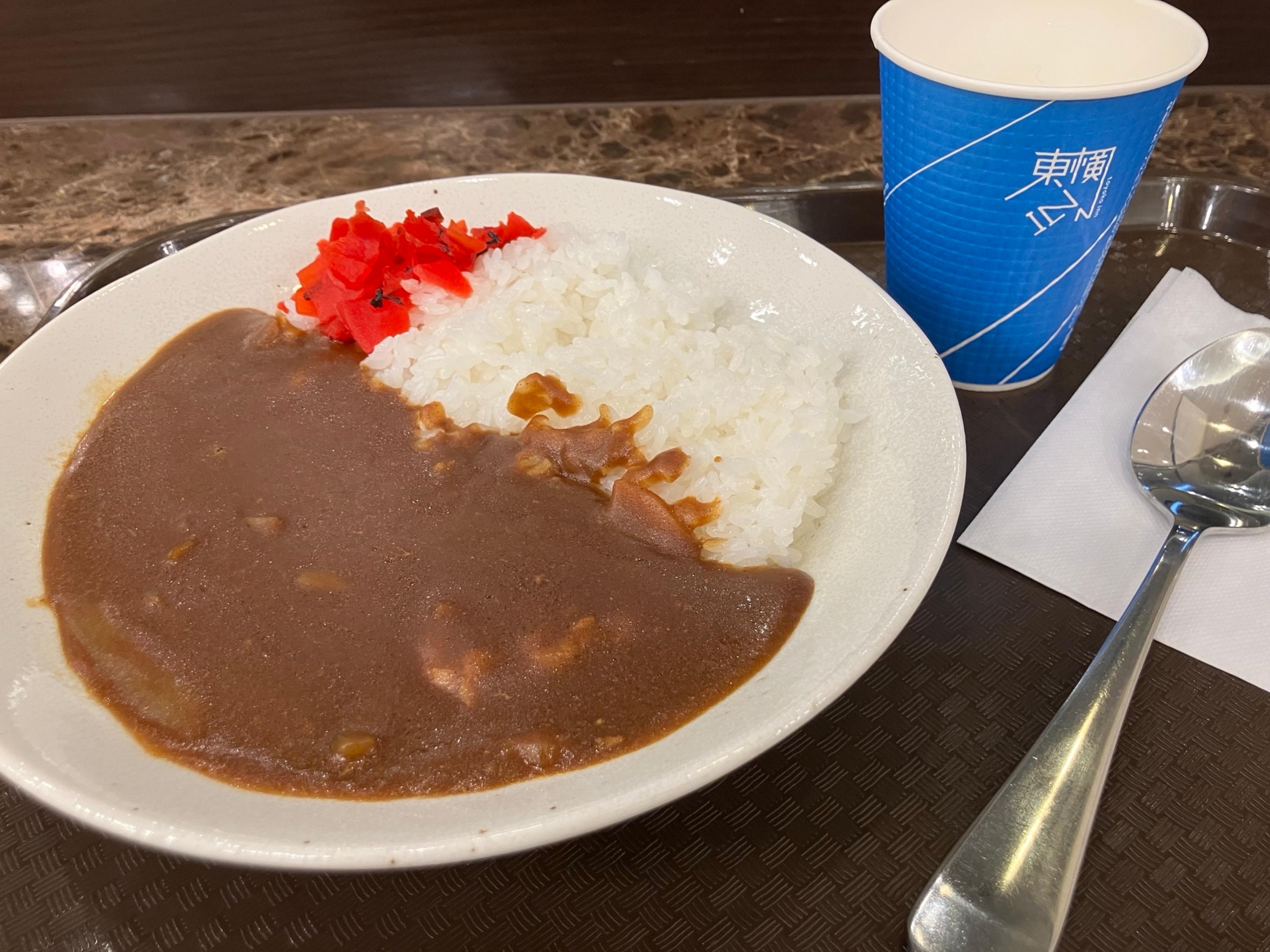 夕食無料サービス！ホテルの絶品カレー