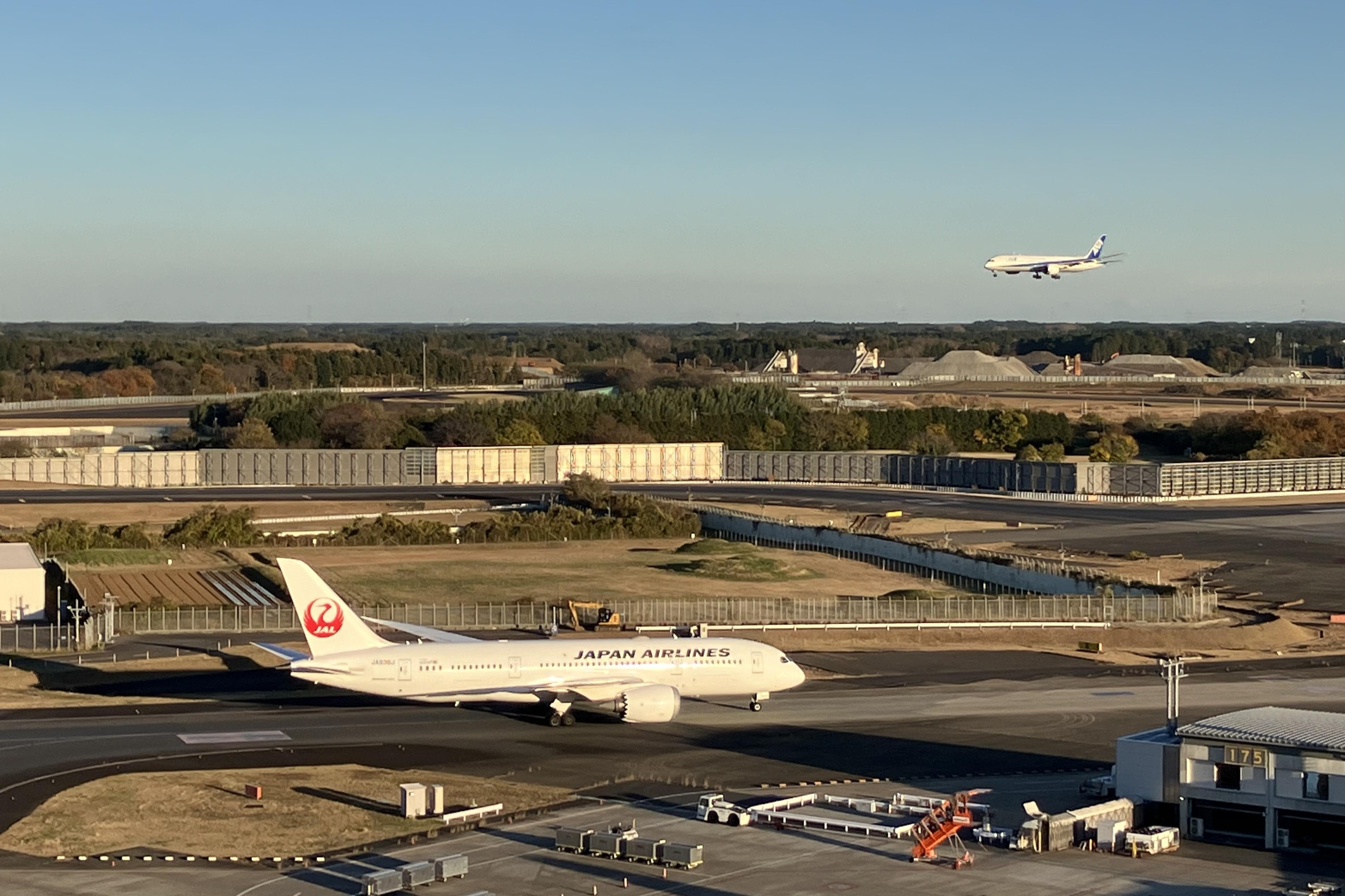 空港目の前、エアポートビュー！！