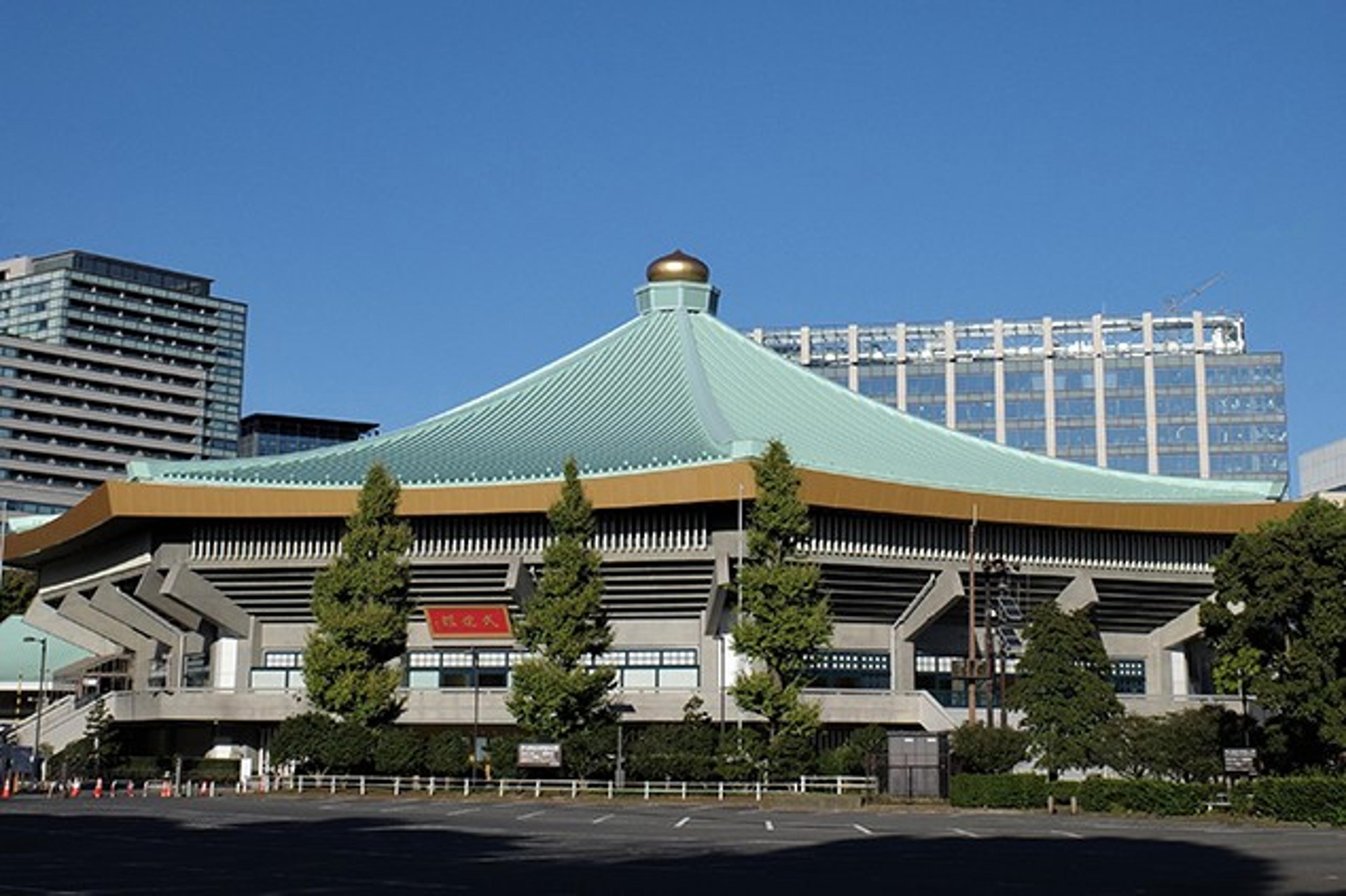 日本武道館まで電車で４駅