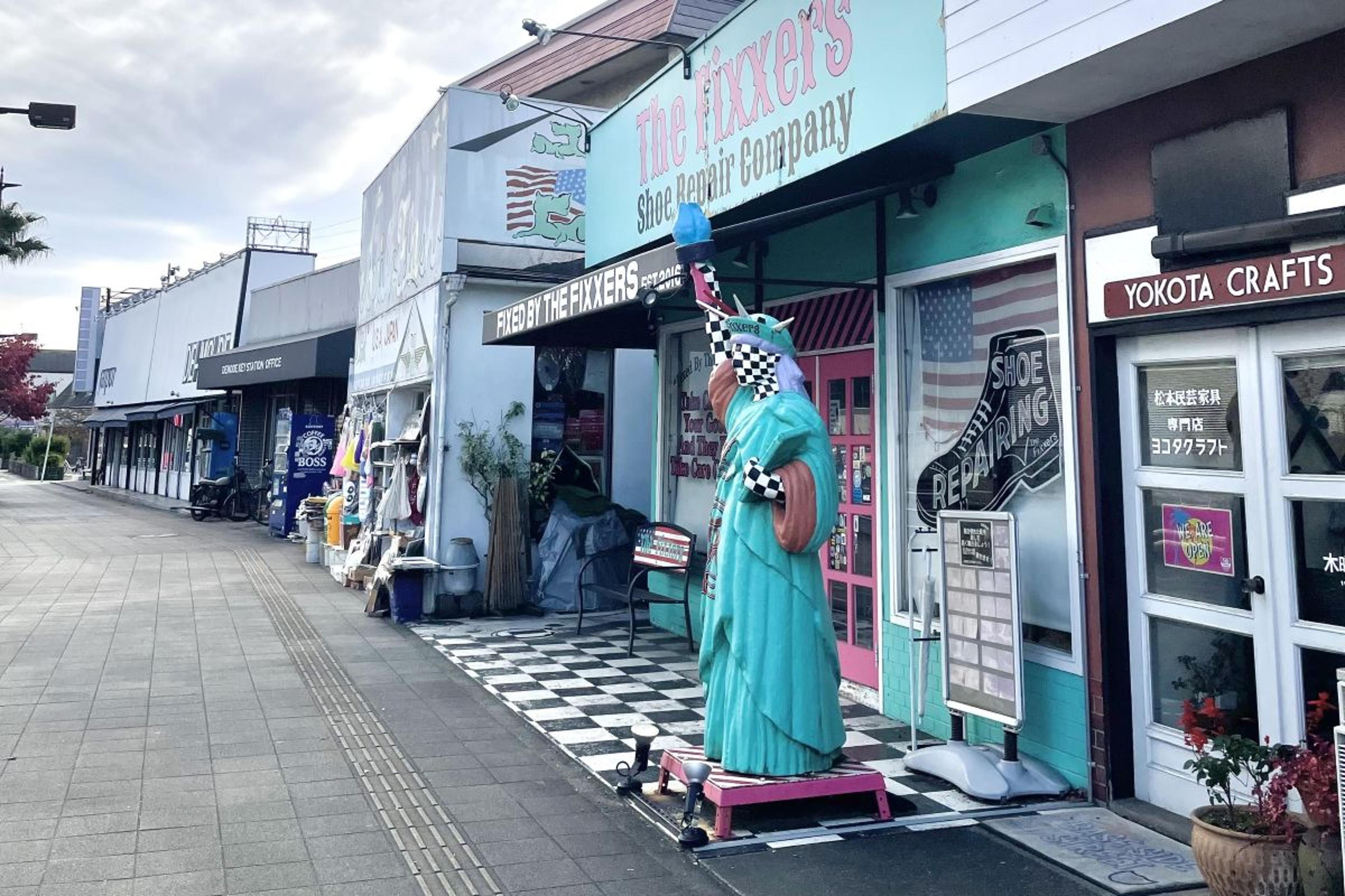 16号沿いアメリカンストリート