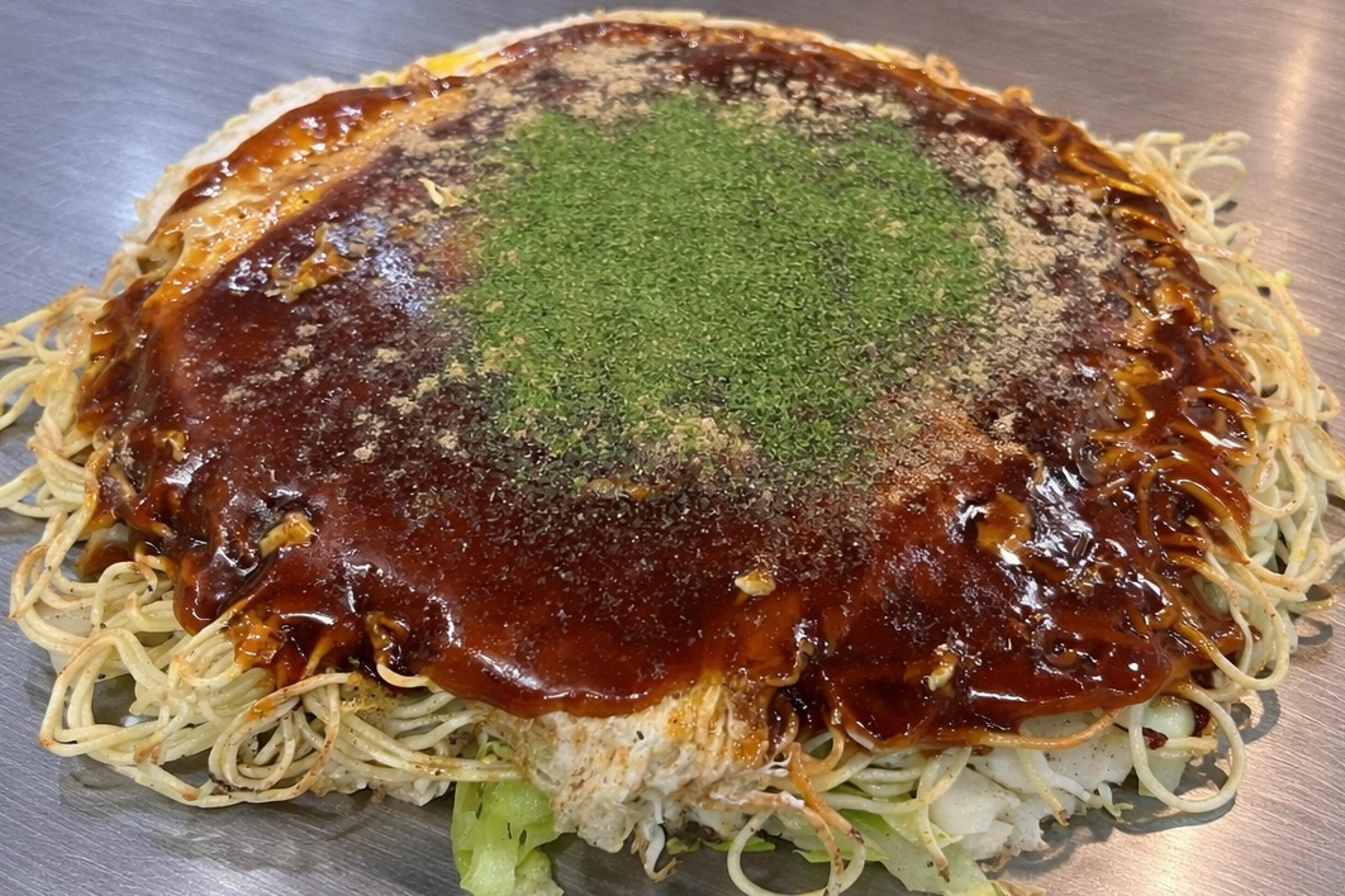 ホテルの周りは、広島の旨いもんが集結！！