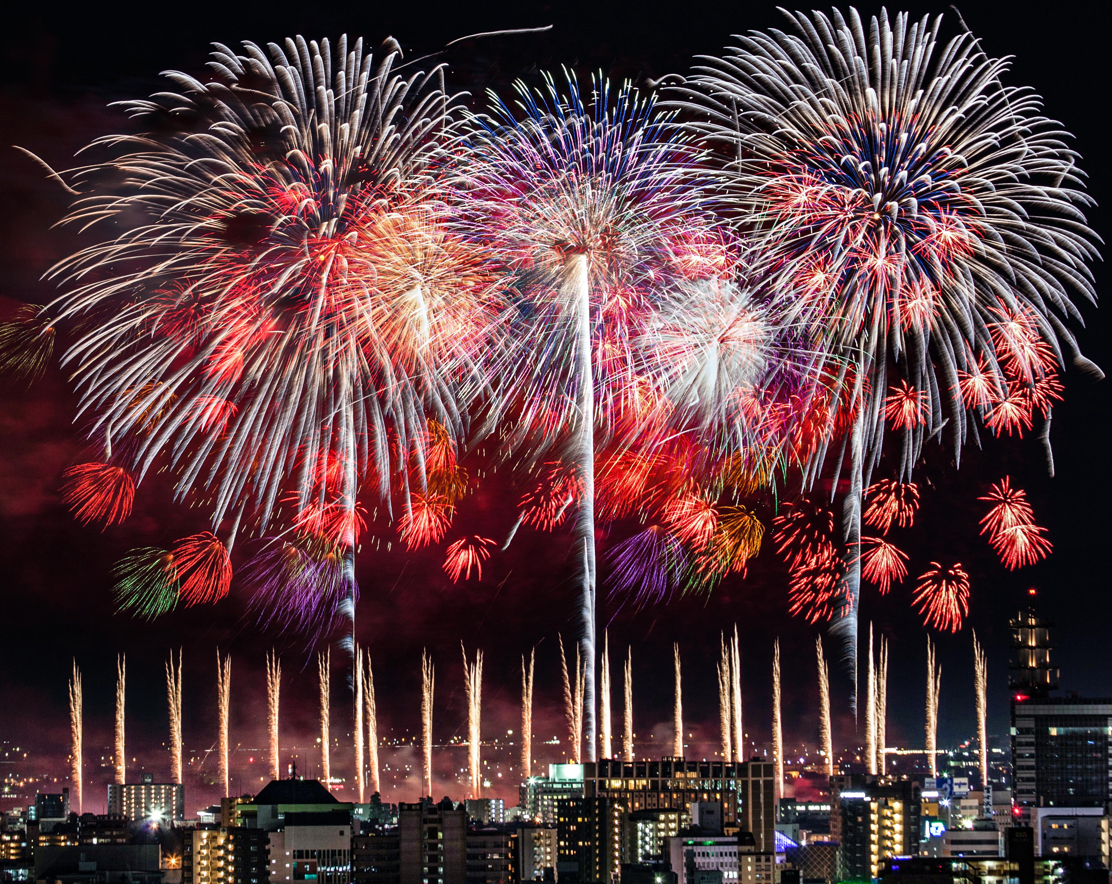 ラウンジからゆっくりと花火観覧