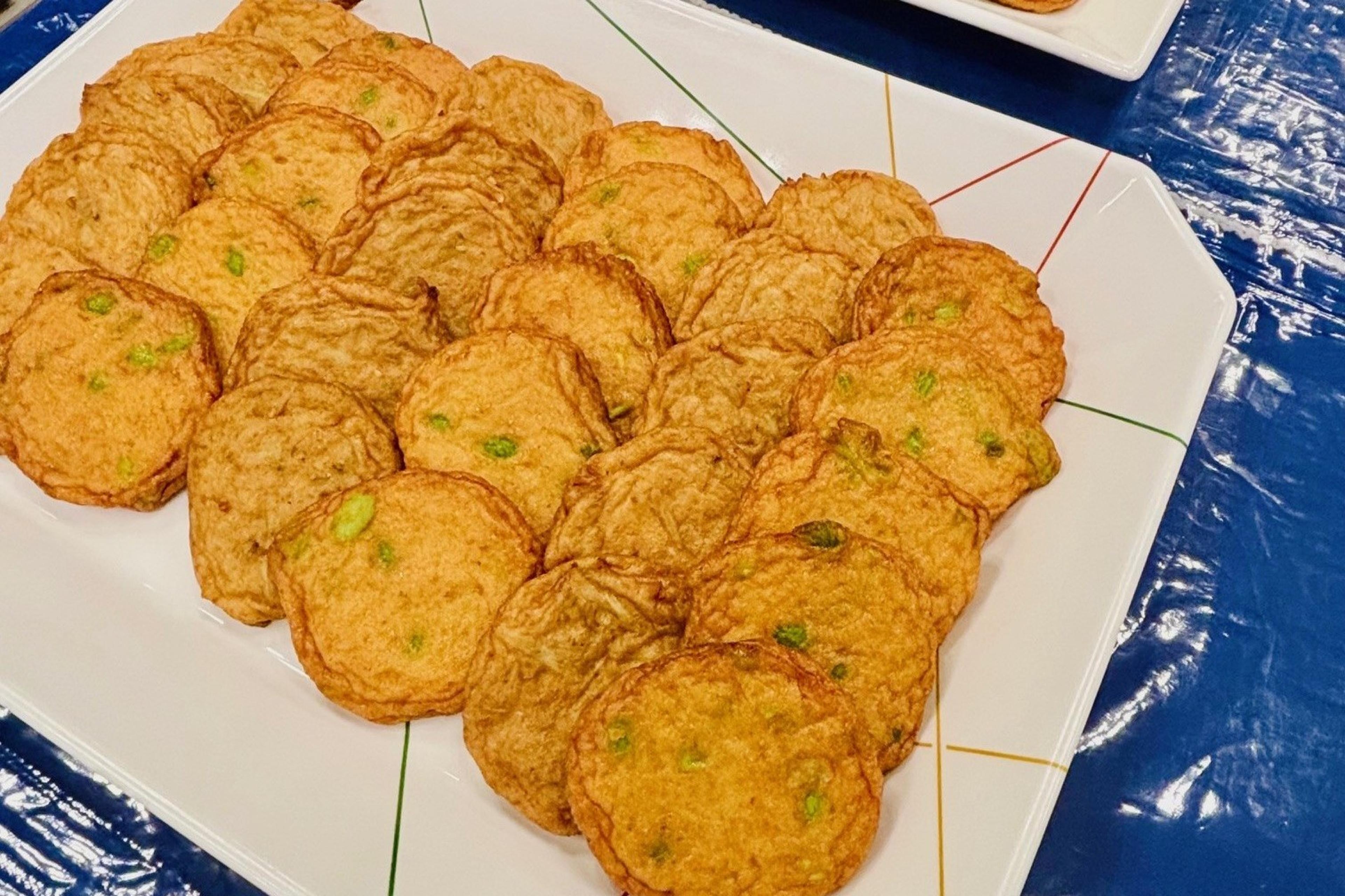 朝食には鹿児島名物さつま揚げをご用意