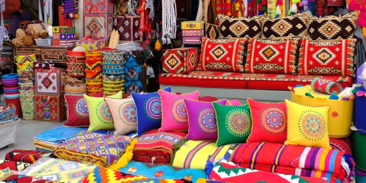 Authentic Qatari Souvenirs