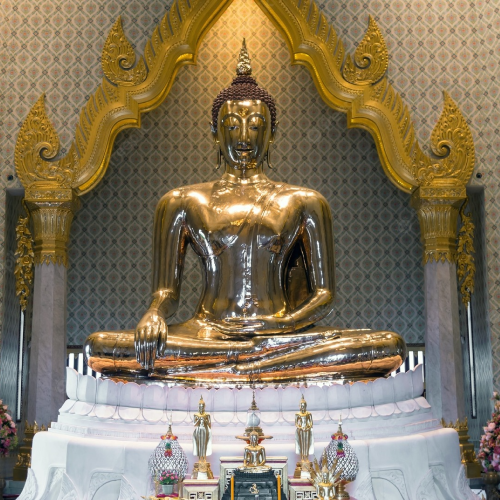 One Way Private Transfer From Pattaya Hotel to Bangkok Hotel Enroute Bangkok City Tour with Private Transfer