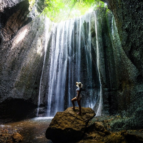 Tukad Cepung Waterfall with Private Transfer