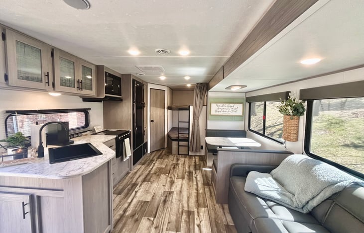 Stretch out here~ we want you to feel at home