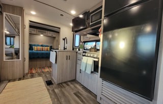 Trippin Terra - Large Family Camper